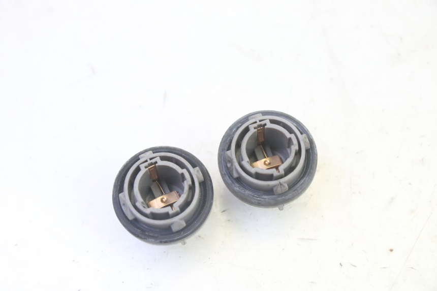 photo de LAMPHOUDER SUZUKI BURGMAN 125 (2007 - 2014) - Detail van het onderdeel