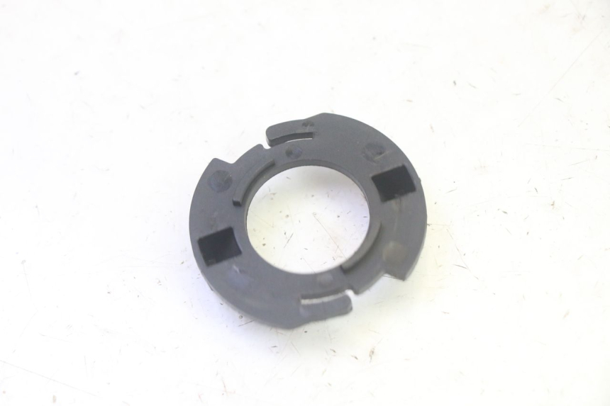 photo de LAMPHOUDER PIAGGIO FLY 4T 50 (2013 - 2017) - Zoom op gebruiksstaat