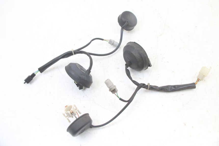 photo de LAMPHOUDER PEUGEOT SATELIS COMPRESSOR K15 125 (2006 - 2009) - Detail van het onderdeel