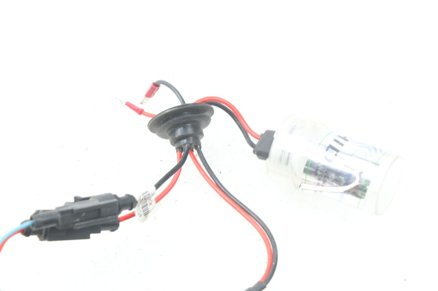 photo de LAMPHOUDER DAELIM S2 125 (2006 - 2007) - Bevestigingspunten