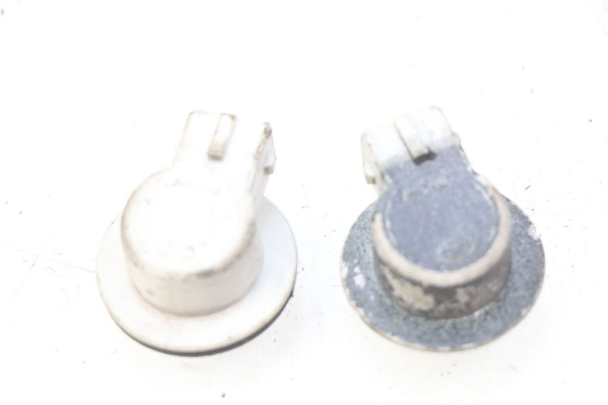 photo de LAMPHOUDER PIAGGIO VESPA LX 125 (2005 - 2010) - Detail van het onderdeel