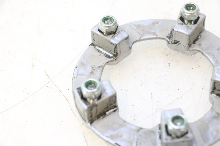 photo de STEUN VOOR TANDWIEL MZ RT 125 (2000 - 2008) - Detail van het onderdeel