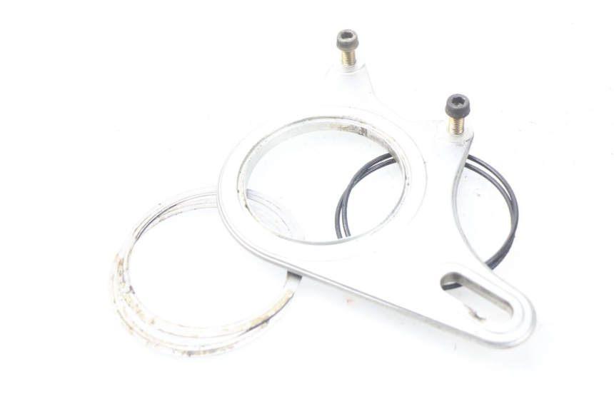 photo de ACHTERREMZADENHOUDER MV AGUSTA BRUTALE R WALLY 910 (2008 - 2008) - Detail van het onderdeel