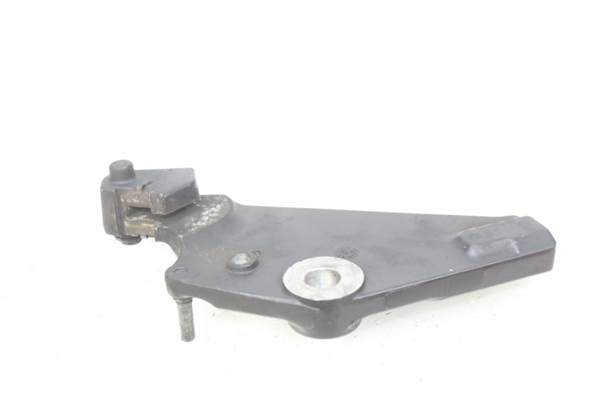 photo de ACHTERREMZADENHOUDER ROYAL ENFIELD BULLET CLASSIC 500 (2017 - 2020) - Detail van het onderdeel