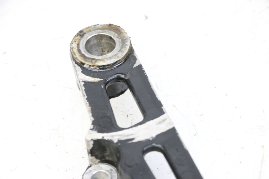 photo de ACHTERREMZADENHOUDER YAMAHA FJ 36Y 1100 (1984 - 1985) - Zoom op gebruiksstaat