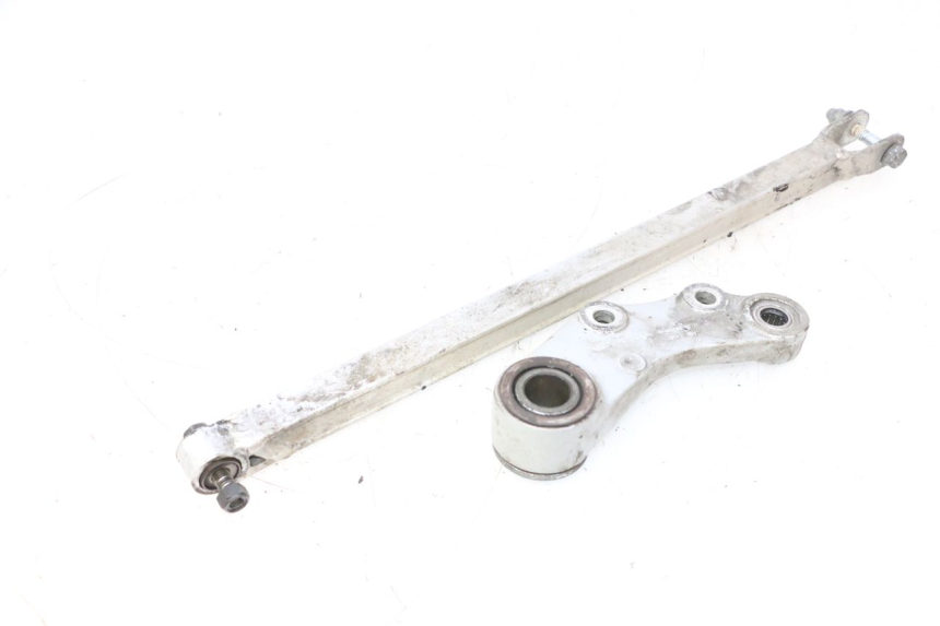 photo de ACHTERREMKLEMSTEUN KAWASAKI GPX F ZX750F 750 (1986 - 1990) - Andere kijkhoek