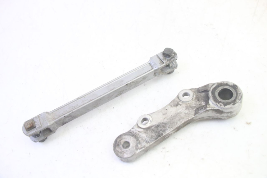 photo de ACHTERREMZADENHOUDER KAWASAKI GPZ RX 1000 (1986 - 1988) - Andere kijkhoek