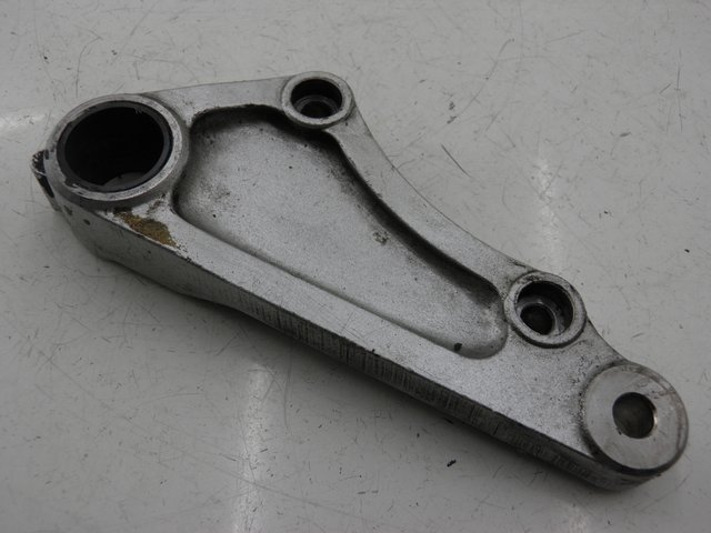 photo de ACHTERREMZADENHOUDER KAWASAKI ZEPHYR 550 (1991 - 1998) - Hoofdaanzicht