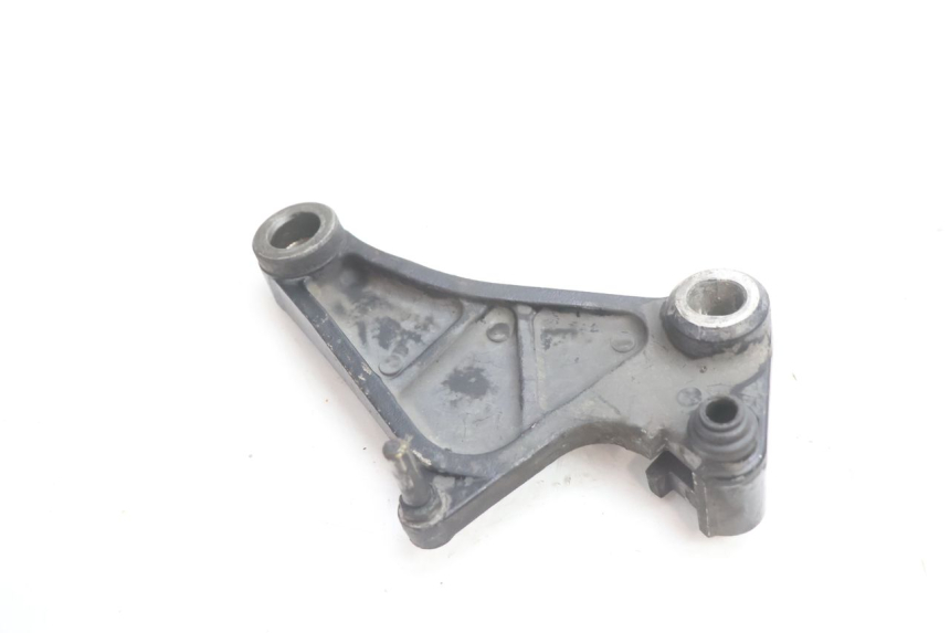 photo de ACHTERREMKLEMSTEUN HONDA ST PAN EUROPEAN 1100 (1990 - 2002) - Detail van het onderdeel