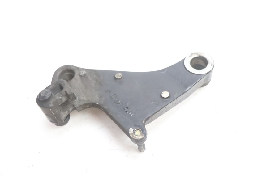 photo de ACHTERREMKLEMSTEUN HONDA ST PAN EUROPEAN 1100 (1990 - 2002) - Andere kijkhoek