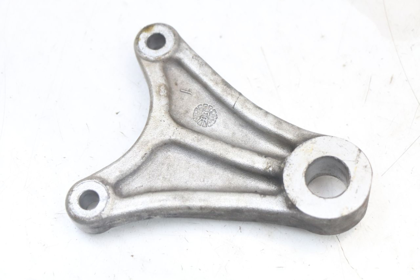 photo de ACHTERREMZADENHOUDER SUZUKI GS F 500 (2004 - 2007) - Andere kijkhoek