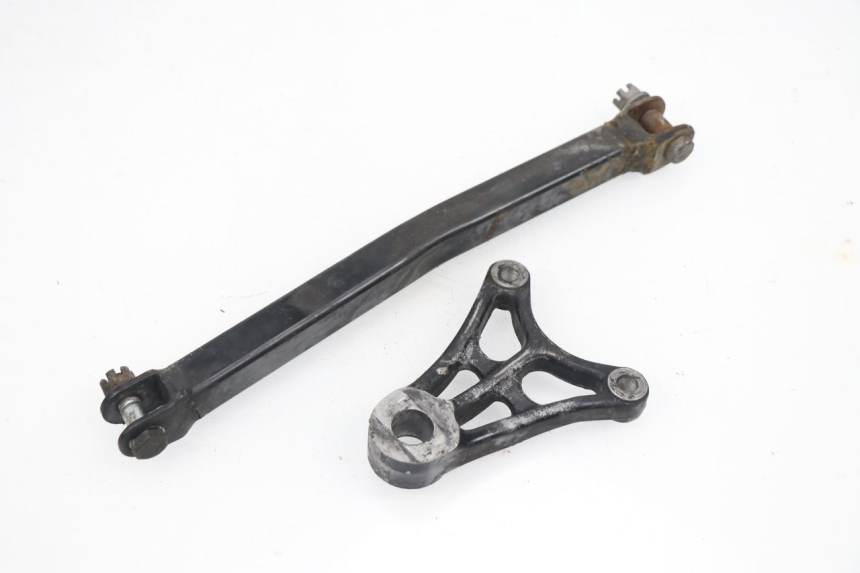 photo de ACHTERREMZADHOUDER SUZUKI GSXF GSX F 600 (1988 - 1997) - Hoofdaanzicht