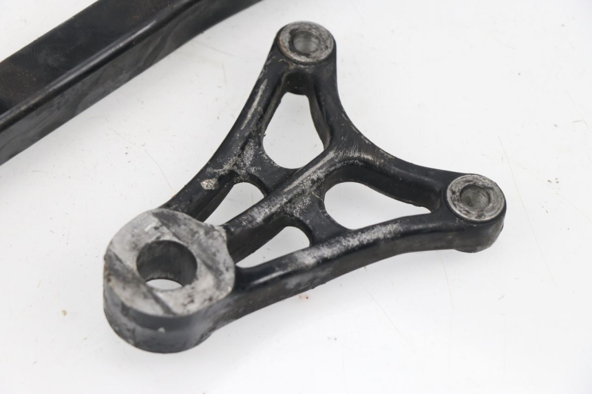 photo de ACHTERREMZADHOUDER SUZUKI GSXF GSX F 600 (1988 - 1997) - Andere kijkhoek