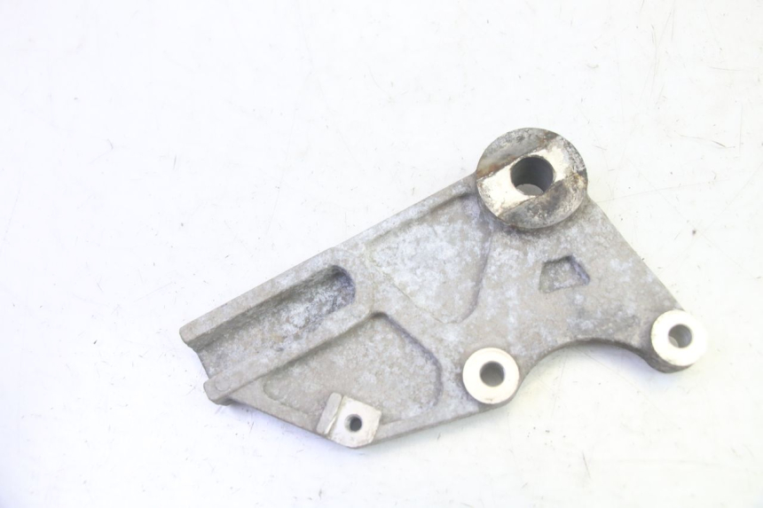 photo de ACHTERREMZADENHOUDER DAELIM VJ ROADWIN FI 125 (2008 - 2017) - Detail van het onderdeel