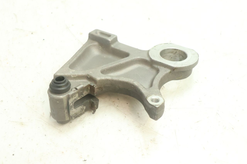 photo de ACHTERREMKLEMSTEUN YAMAHA YZF R6 600 (2008 - 2009) - Detail van het onderdeel