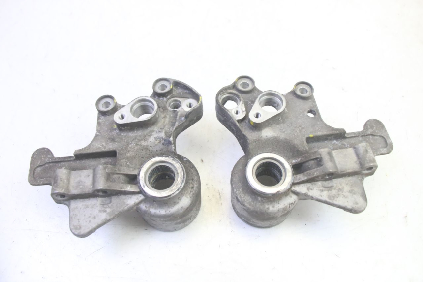 photo de VOORREM KLEMSTEUN PIAGGIO MP3 HPE 350 (2018 - 2020) - Hoofdaanzicht