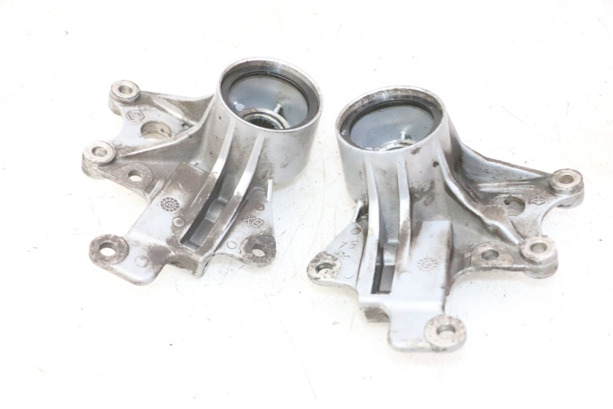 photo de VOORREM KLEMSTEUN PIAGGIO MP3 125 (2006 - 2014) - Overzicht