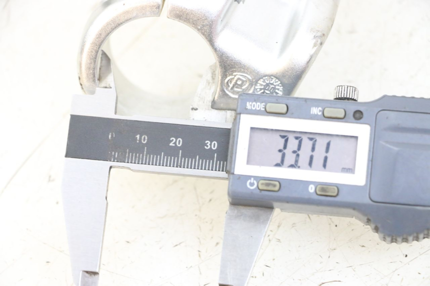 photo de STUURSTEUN GILERA DNA 50 (2000 - 2007) - Zoom op gebruiksstaat