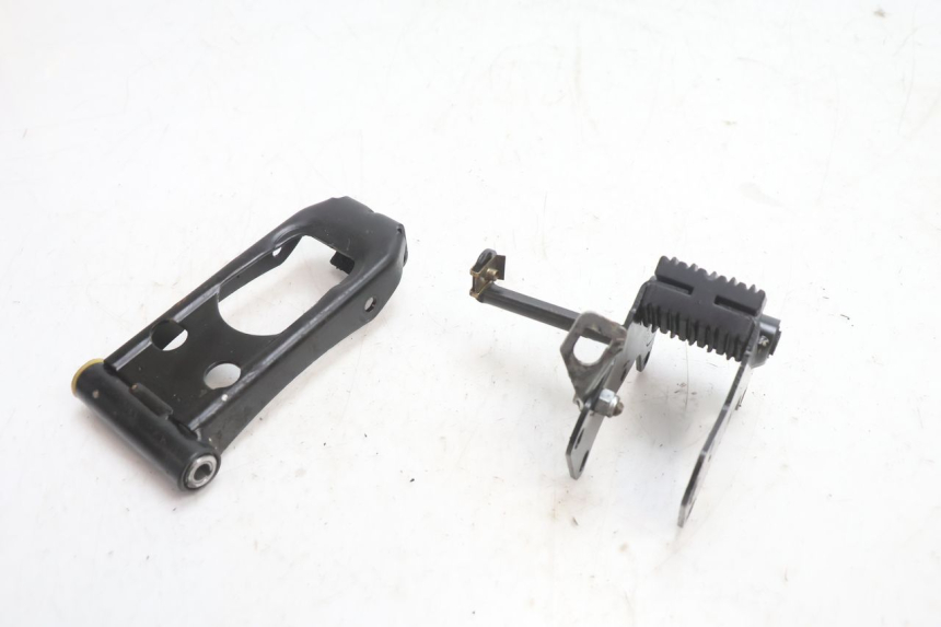 photo de MOTORENSTEUN PEUGEOT 103 SPX CLIP 50 (1989 - 1992) - Detail van het onderdeel