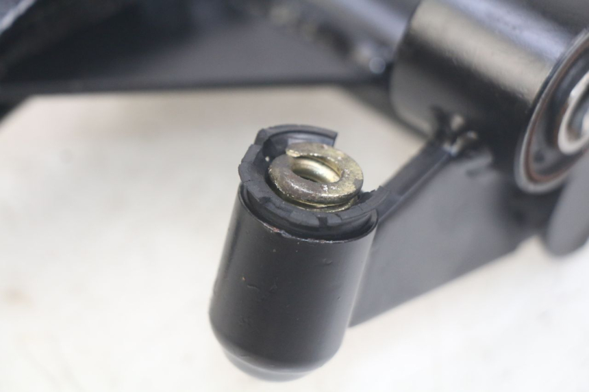 photo de MOTORENSTEUN KYMCO AGILITY 4T 50 (2018 - 2022) - Bevestigingspunten