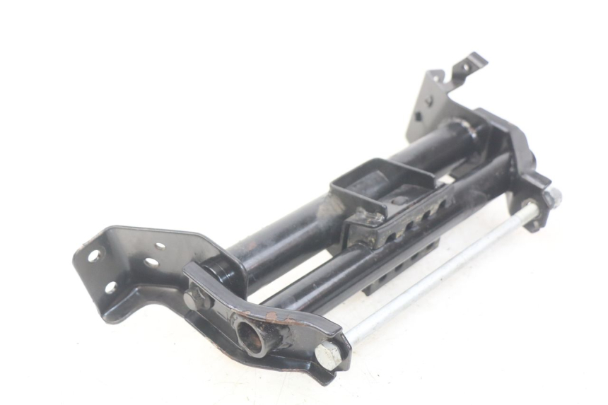 photo de MOTORENSTEUN PEUGEOT CITYSTAR 2T 50 (2018 - 2021) - Andere kijkhoek