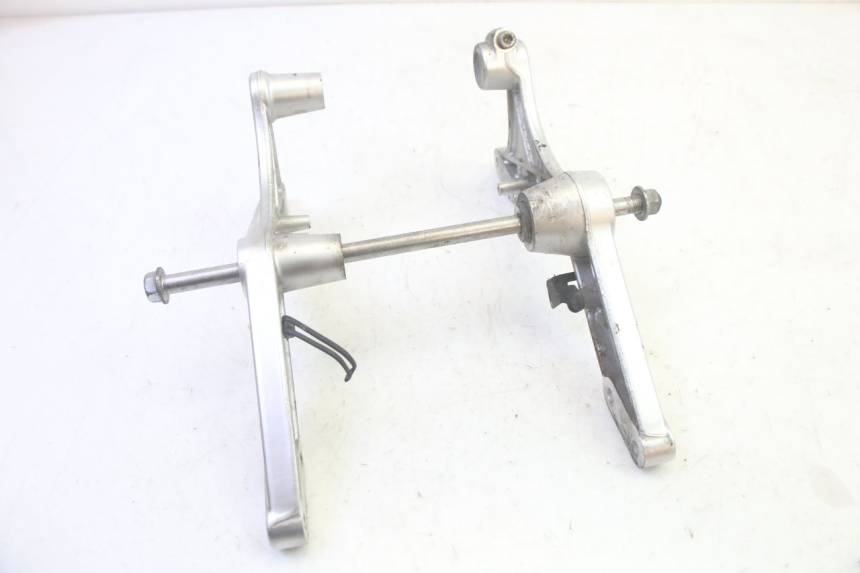 photo de MOTORENSTEUN SUZUKI DL V STROM 1000 (2002 - 2007) - Zoom op gebruiksstaat