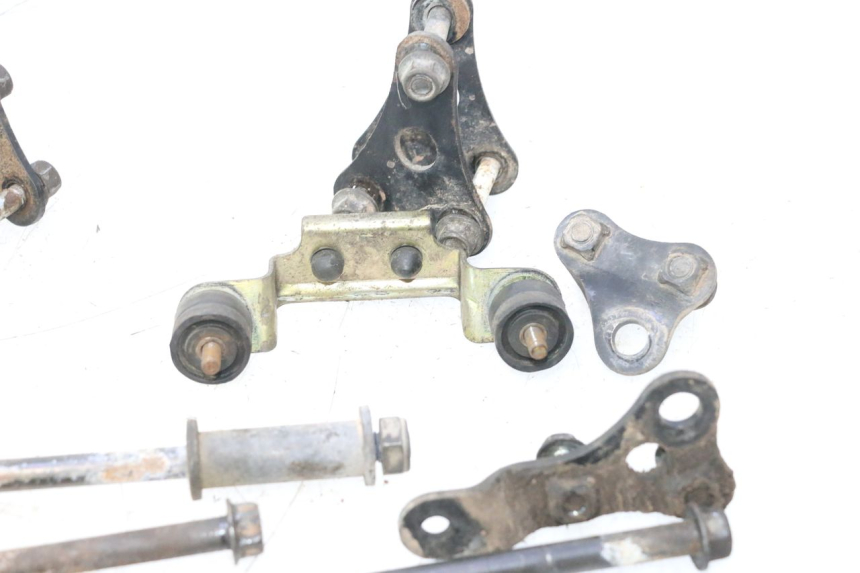 photo de MOTORENSTEUN SUZUKI DR S 600 (1985 - 1989) - Detail van het onderdeel