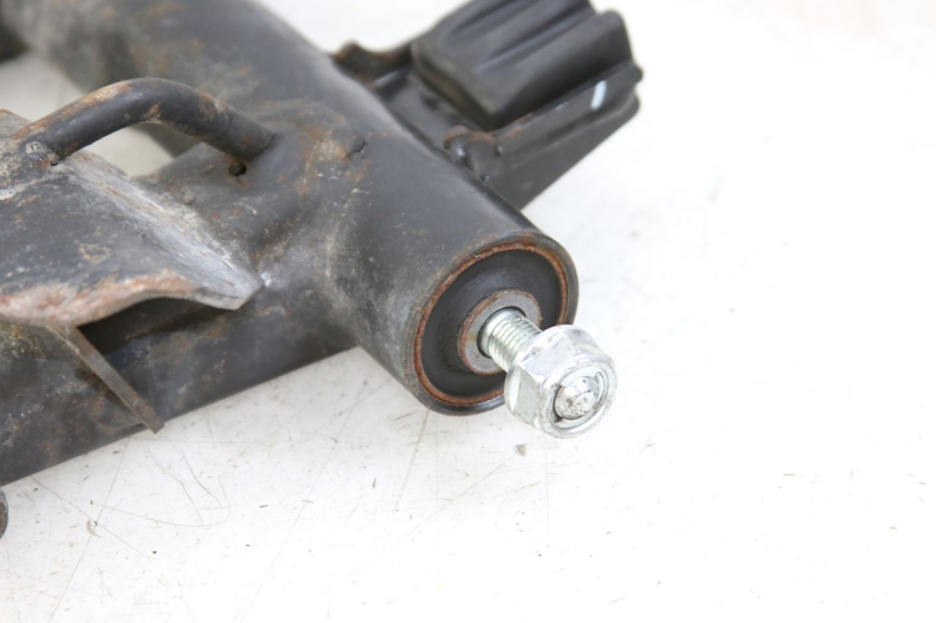 photo de MOTORENSTEUN HONDA FORZA 125 (2015 - 2016) - Detail van het onderdeel