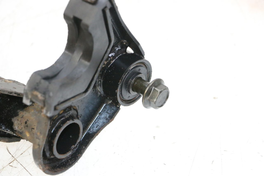 photo de MOTORENSTEUN PEUGEOT KISBEE 2T 50 (2010 - 2017) - Andere kijkhoek