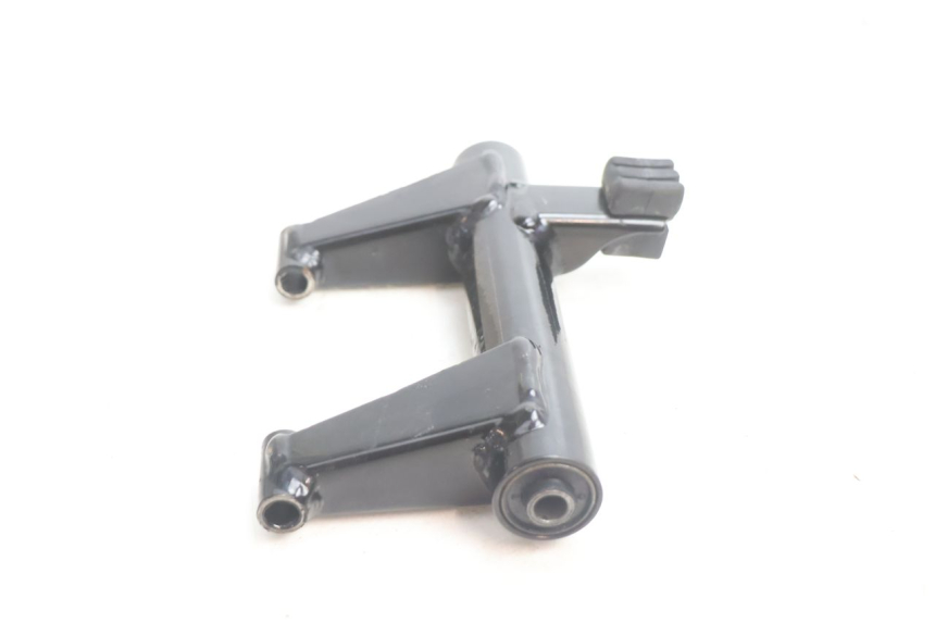 photo de MOTORENSTEUN PEUGEOT KISBEE 4T 50 (2018 - 2022) - Andere kijkhoek