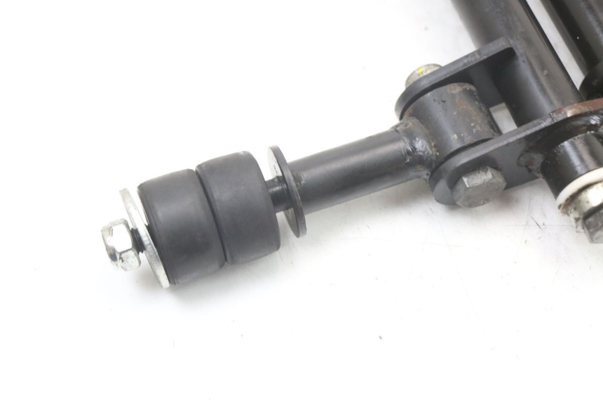 photo de MOTORENSTEUN PIAGGIO MP3 HPE 350 (2018 - 2020) - Bevestigingspunten