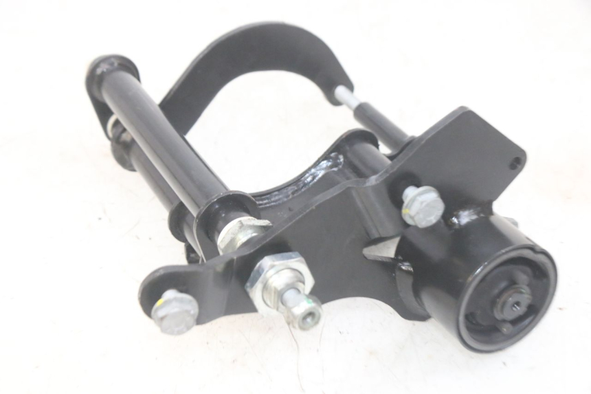 photo de MOTORENSTEUN PIAGGIO MP3 HPE 300 (2019 - 2026) - Detail van het onderdeel