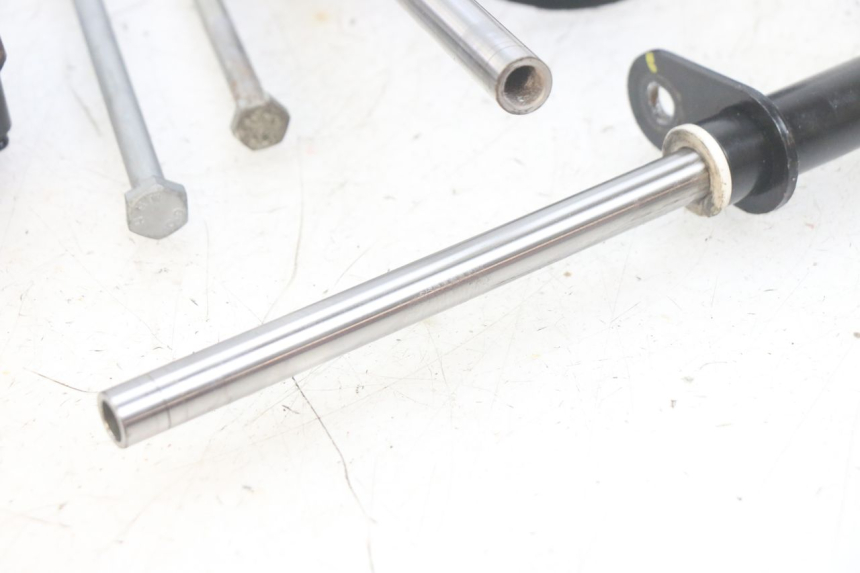 photo de MOTORENSTEUN PIAGGIO MP3 HPE 300 (2019 - 2026) - Kenmerkende details