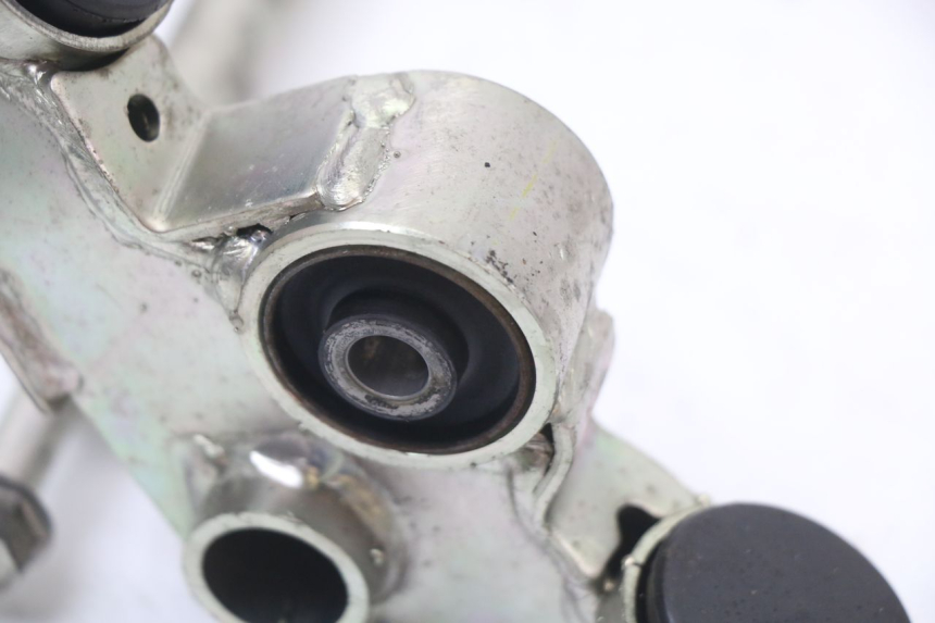 photo de MOTORENSTEUN HONDA PCX (JF28) 125 (2009 - 2011) - Bevestigingspunten