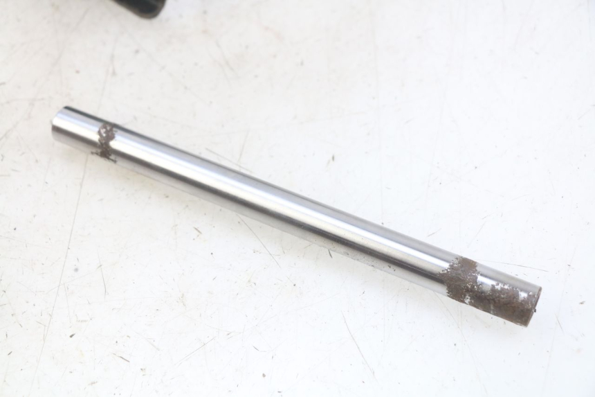 photo de MOTORENSTEUN PEUGEOT SATELIS 125 (2006 - 2009) - Zoom op gebruiksstaat