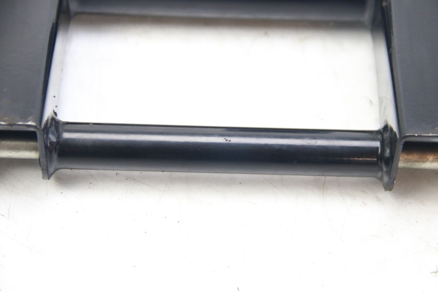 photo de MOTORENSTEUN SUZUKI SIXTEEN 125 (2008 - 2010) - Zoom op componenten