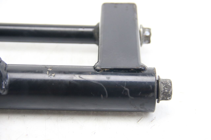 photo de MOTORENSTEUN SUZUKI SIXTEEN 125 (2008 - 2010) - Zoom op gebruiksstaat