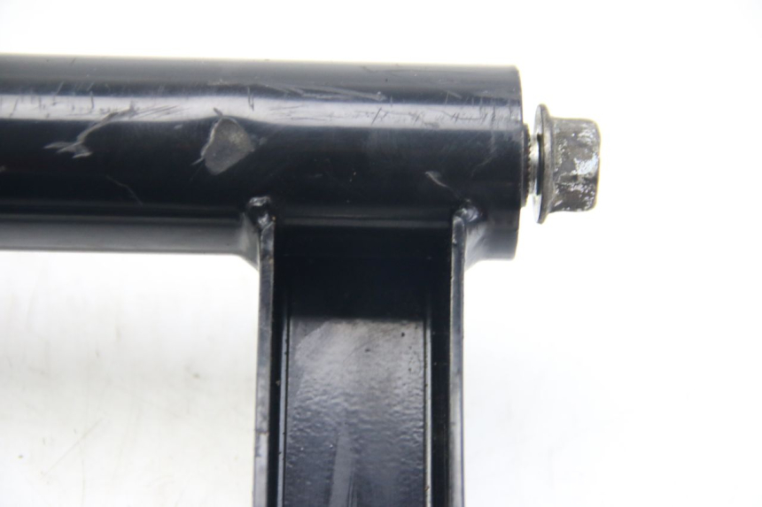 photo de MOTORENSTEUN SUZUKI SIXTEEN 125 (2008 - 2010) - Staat van het oppervlak