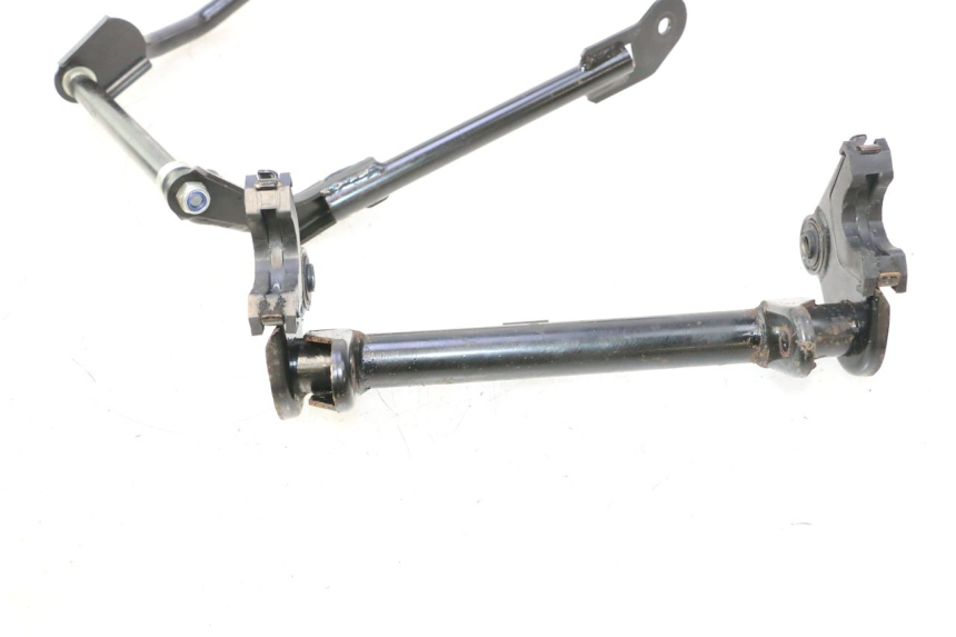 photo de MOTORENSTEUN PEUGEOT STREETZONE NAKED 2T 50 (2014 - 2018) - Andere kijkhoek