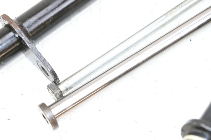 photo de MOTORENSTEUN PIAGGIO VESPA GTS SUPER IE 125 (2009 - 2016) - Zoom op componenten