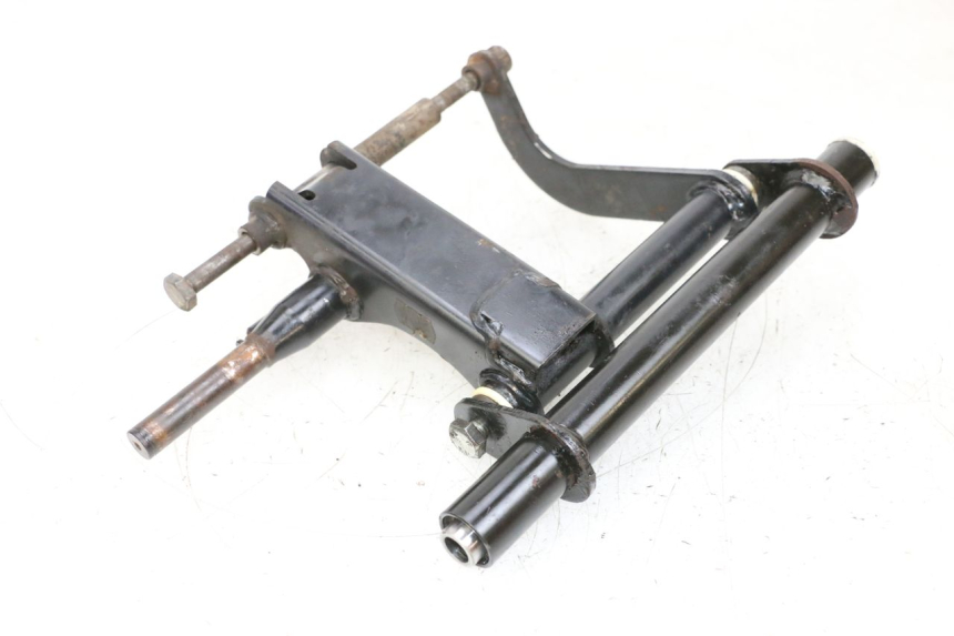 photo de MOTORENSTEUN PIAGGIO VESPA GTS SUPER IE 125 (2009 - 2016) - Bevestigingspunten