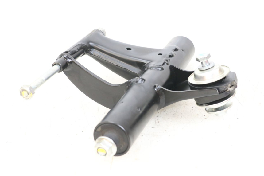 photo de MOTORENSTEUN PIAGGIO VESPA PRIMAVERA 4T 50 (2021 - 2024) - Andere kijkhoek