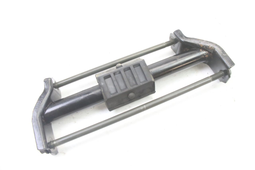 photo de MOTORENSTEUN PEUGEOT VIVACITY NEW 2T 50 (2008 - 2017) - Detail van het onderdeel