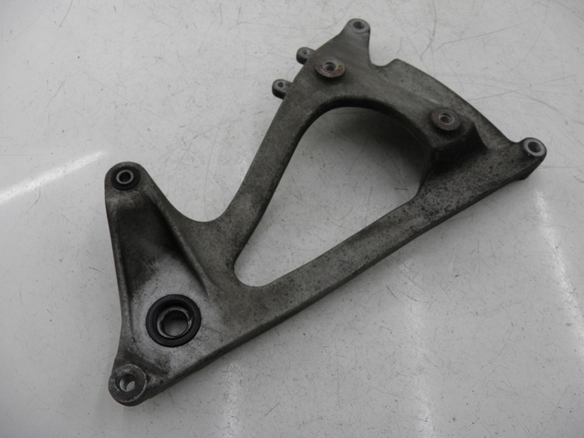 photo de UITLAATSTEUN HONDA SH 125 (2005 - 2008) - Detail van het onderdeel