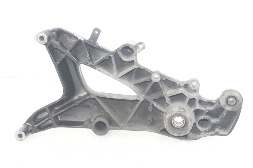 photo de UITLAATSTEUN KYMCO DINK STREET 125 (2009 - 2014) - Detail van het onderdeel