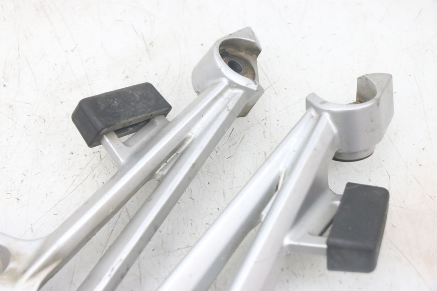 photo de UITLAATSTEUN YAMAHA FJR ABS 1300 (2006 - 2012) - Andere kijkhoek