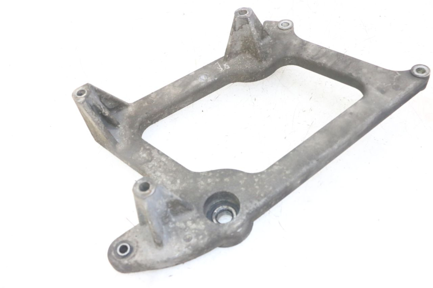 photo de UITLAATSTEUN PEUGEOT SATELIS 125 (2013 - 2018) - Detail van het onderdeel