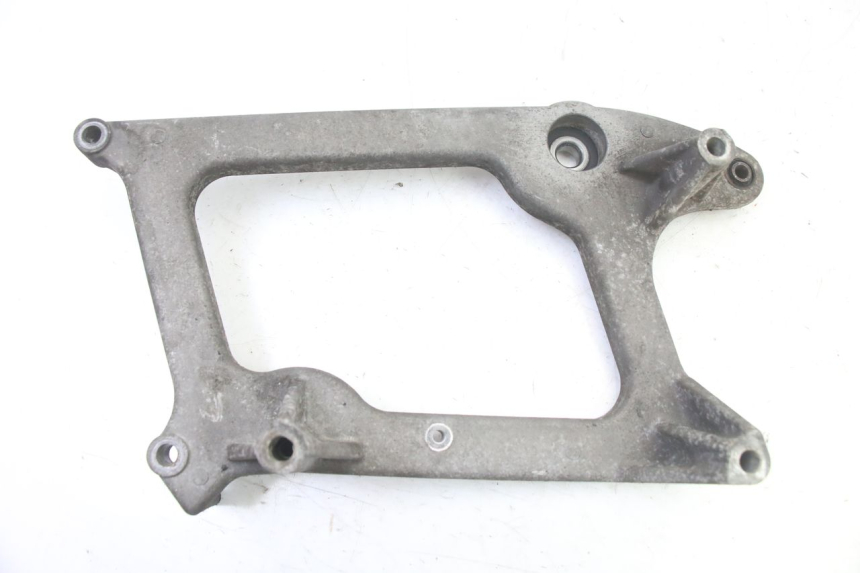 photo de UITLAATSTEUN PEUGEOT SATELIS 125 (2013 - 2018) - Detail van het onderdeel