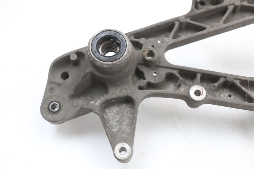 photo de UITLAATSTEUN HONDA SH ABS 125 (2012 - 2017) - Bevestigingspunten