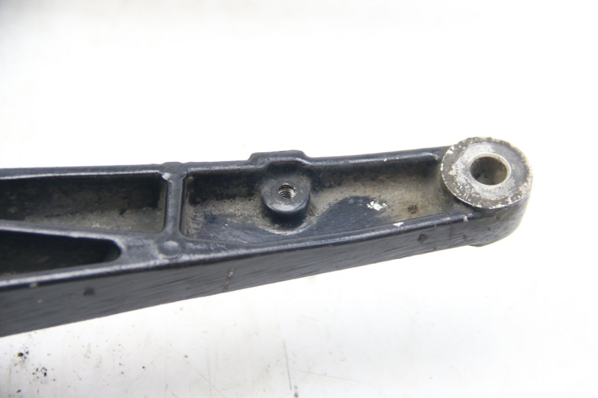 photo de UITLAATSTEUN SUZUKI SIXTEEN 125 (2008 - 2010) - Zoom op gebruiksstaat